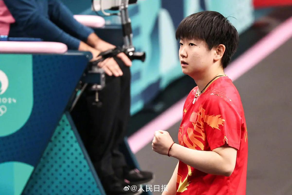 独行侠被逆转！马卡33+7浓眉又受伤，状元26+10+8，克莱爆发尽力