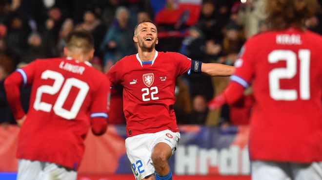 本文从阵型 本文从阵型